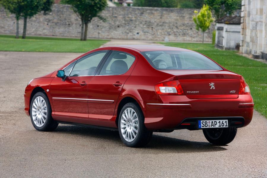 Peugeot 407 2008 года  (WW) (фото 12 из 16)